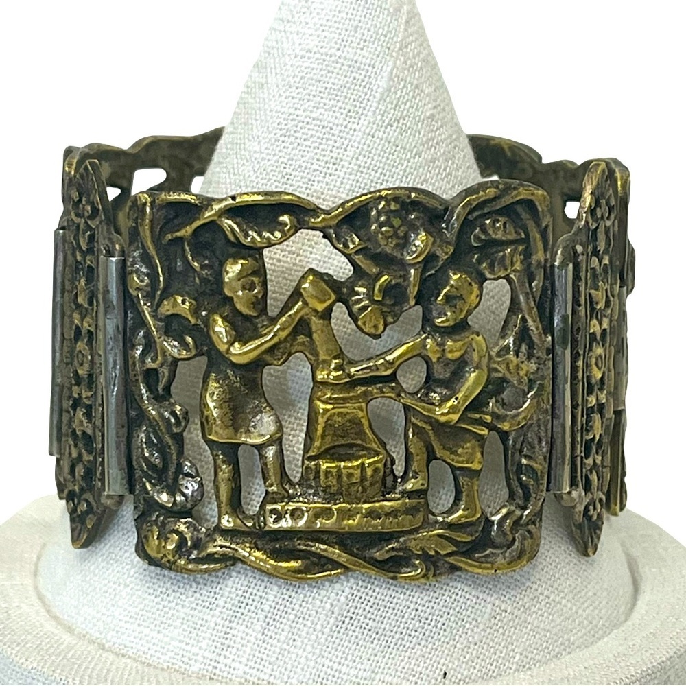 Vintage Brass Tone Etruscan Revival Cuff Bracelet - Picture 2 of 11